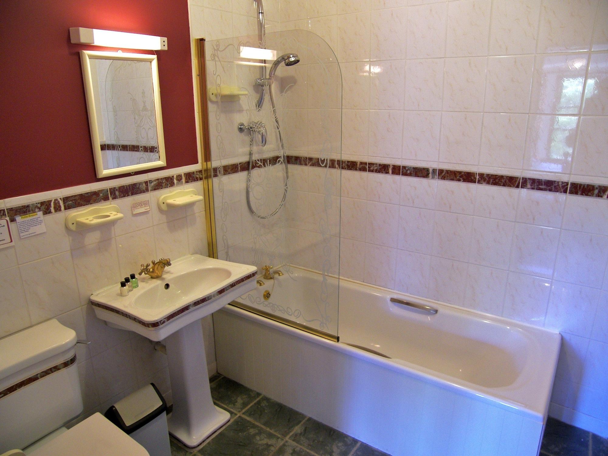 Rosemount Hotel Питлохри Екстериор снимка