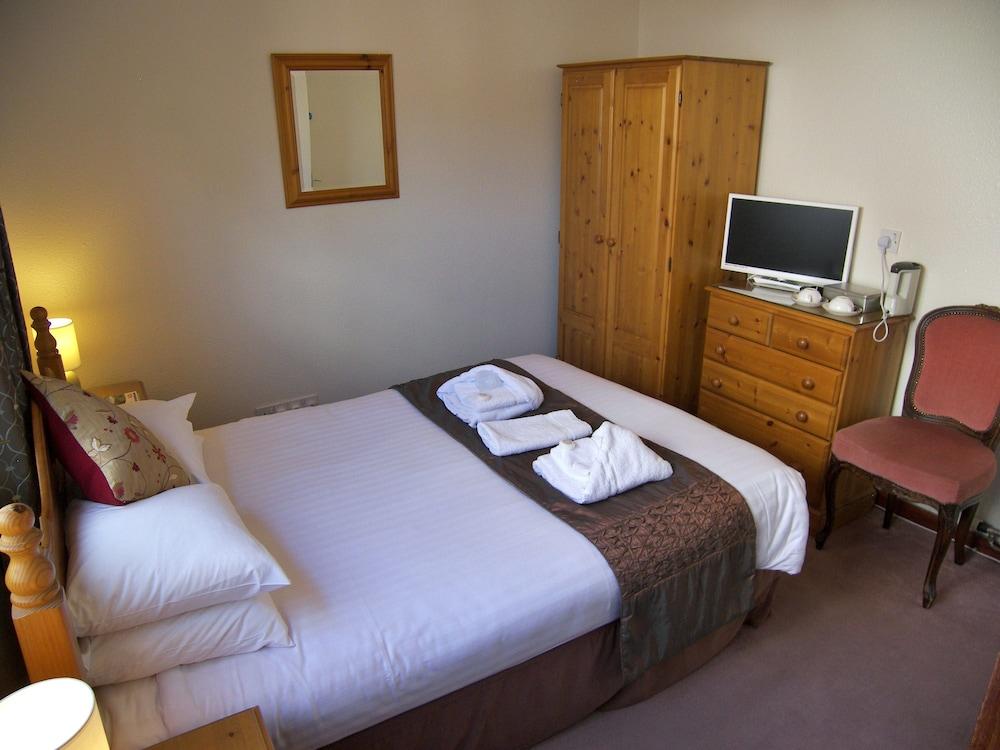 Rosemount Hotel Питлохри Екстериор снимка